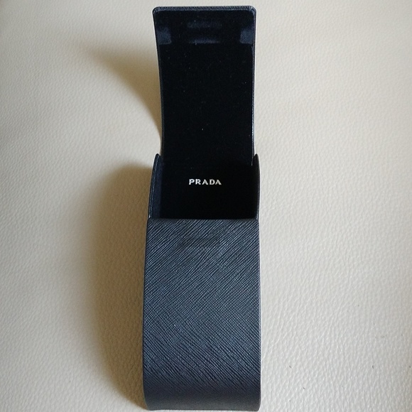 Prada Glasses case L - Picture 12 of 16